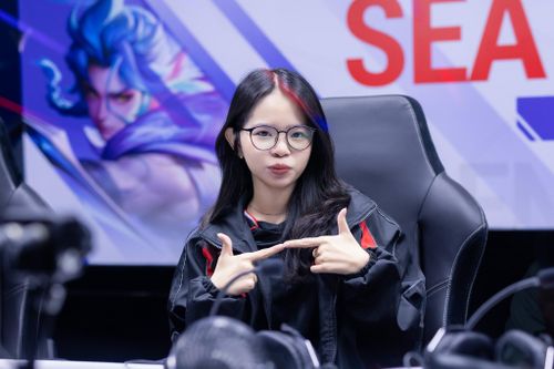 Đại học ở TP.HCM thưởng 150 triệu đồng cho nữ sinh đoạt HCV SEA Games
