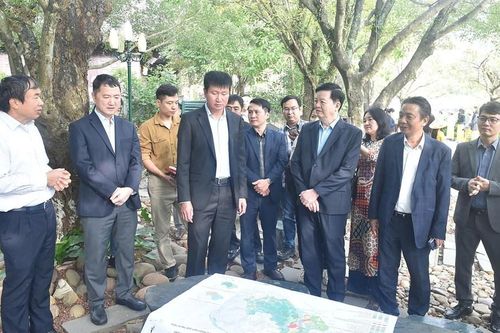 Phó Thủ tướng Mai Văn Chính kiểm tra công tác quy hoạch Quần thể danh thắng Tràng An