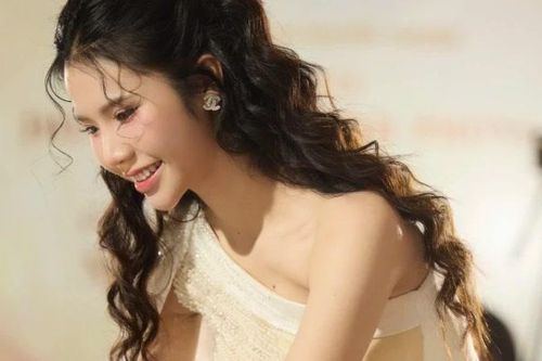 Giải Nhất Tiếng hát Hà Nội 2025 Nguyễn Phương Anh với khát vọng chinh phục dòng nhạc thính phòng