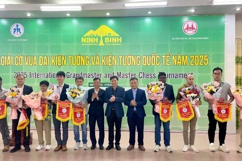 Khởi tranh Giải cờ vua đại kiện tướng và kiện tướng quốc tế năm 2025
