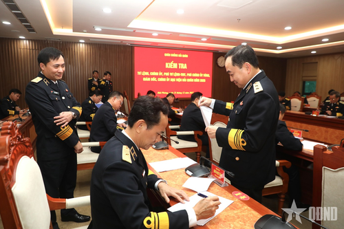 Quân chủng Hải quân kiểm tra cán bộ cấp vùng, học viện