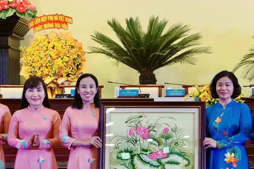 Hội LHPN TPHCM tiếp tục phát huy tốt hơn nữa vai trò tiên phong về đổi mới, sáng tạo