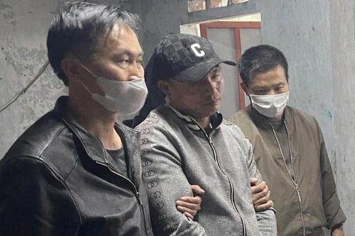 Bắt quả tang đối tượng tàng trữ hơn 900 viên ma túy ở Quảng Trị