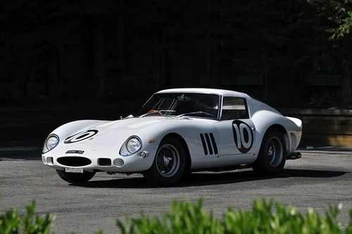Ferrari 250 GTO 1962 - 'ngựa quý' chưa từng phục chế giá siêu đắt đỏ