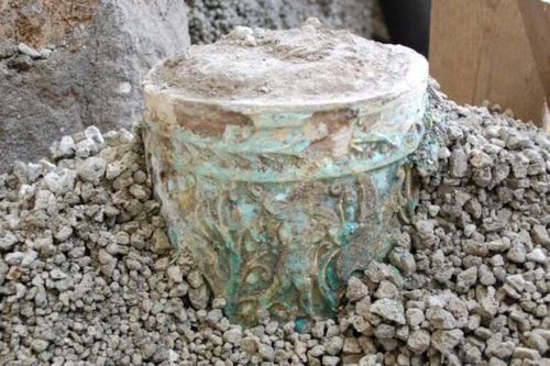 Bí mật Ai Cập xuất lộ từ chiếc bình gốm Pompeii cổ