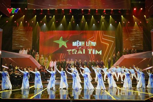Bản hùng ca tri ân và tôn vinh Quân đội Nhân dân Việt Nam anh hùng