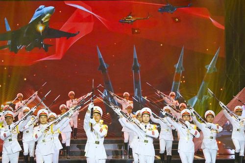 Bản hùng ca tôn vinh Quân đội nhân dân Việt Nam
