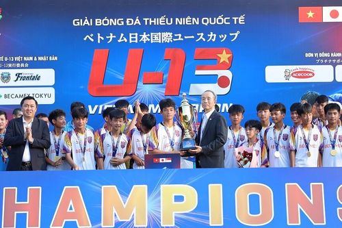 Becamex TP.HCM thắng đại diện Nhật Bản, vô địch U13 quốc tế