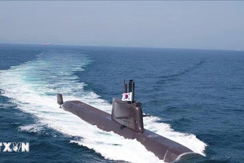 Hàn Quốc và Peru hợp tác phát triển tàu ngầm thế hệ mới