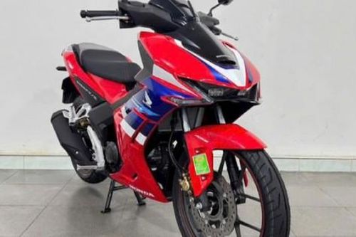 Giá xe côn Honda Winner R cuối tháng 12/2025, giảm sốc gần 11 triệu đồng