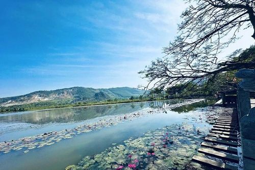 'Đại sứ' du lịch của làng, xã