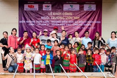 Đỗ Thị Quỳnh Anh - Cô gái Gen Z góp sức xây trường cho trẻ vùng cao