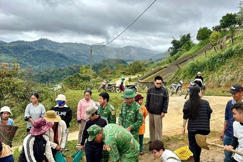 Khởi công nhà tránh trú bão, sạt lở tại xã biên giới Hùng Sơn