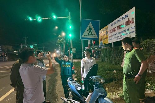 Bắt giữ thanh niên mua súng và đạn qua mạng xã hội