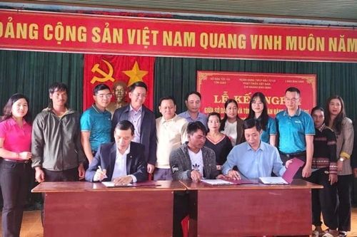 Sở Dân tộc và Tôn giáo tỉnh Gia Lai và các chi nhánh của BIDV kết nghĩa với 2 làng ở xã Hra