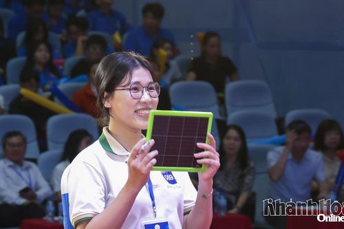 Những khoảnh khắc đẹp tại cuộc thi Rung chuông vàng tìm hiểu về chuyển đổi số