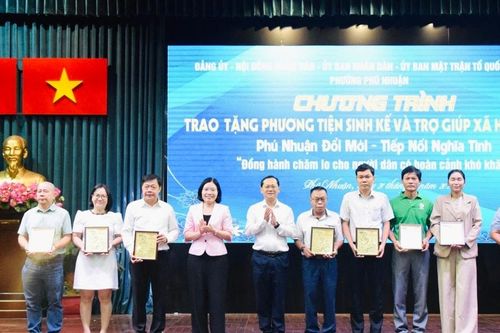 TP. Hồ Chí Minh: Phường Phú Nhuận chăm lo cho người dân có hoàn cảnh khó khăn