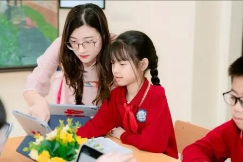 Hà Nội: 860 thí sinh trúng tuyển viên chức giáo dục
