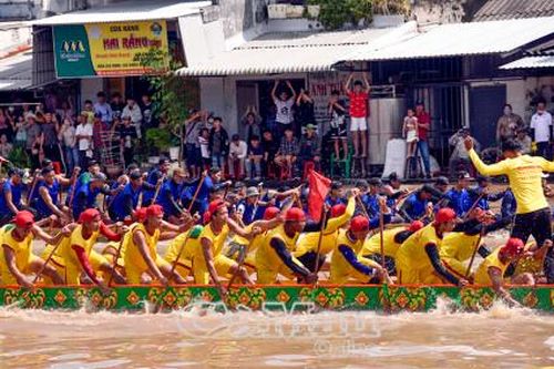 Đội chùa Sro Lôn đoạt giải Nhất