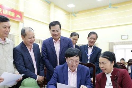 Vốn vay giải quyết việc làm - đòn bẩy giúp nhiều người dân Thủ đô thoát nghèo