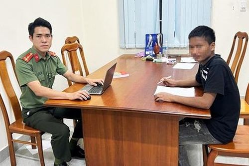 Sau cuộc nhậu, ngủ trên ô tô rồi 'tỉnh giấc' ở…Campuchia