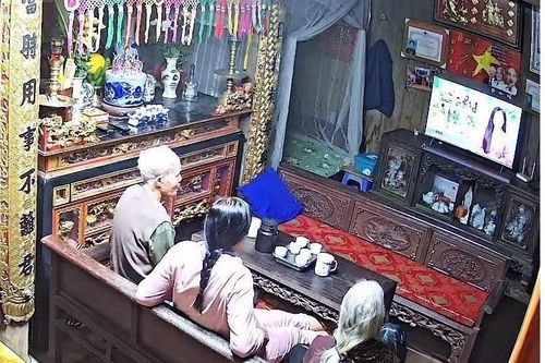 Xin hoãn mổ vì đám cưới cháu, 1 tháng sau bác sĩ bất ngờ với kết quả