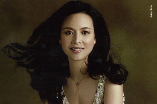 Nhan sắc Madam Pang thời trẻ gây chú ý