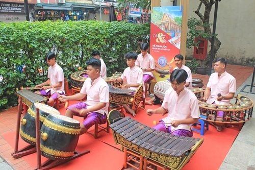 Lan tỏa giá trị di sản văn hóa nhạc Ngũ âm Khmer đến du khách thập phương