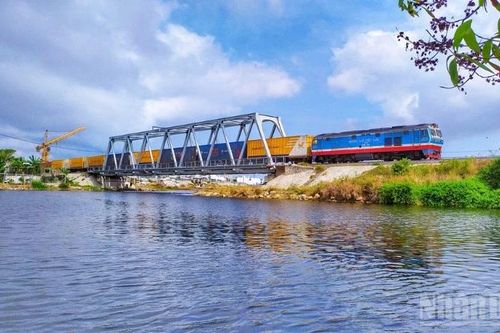 Tạo cơ chế đặc thù phát triển khoa học và công nghệ phục vụ các dự án đường sắt trọng điểm quốc gia
