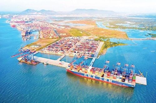 Hạ tầng 'vàng' cho vận tải xanh