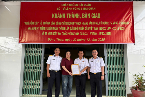 Vùng 5 Hải quân khánh thành, bàn giao nhà đồng đội