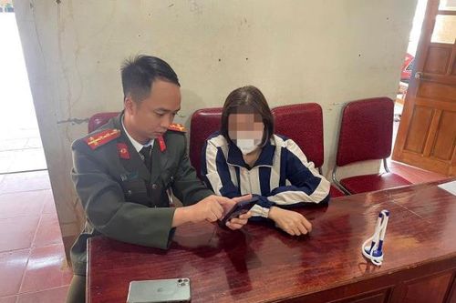 Nữ sinh bị lừa đảo qua mạng