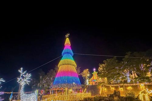 Giáng sinh ấm áp sau thiên tai bão lũ