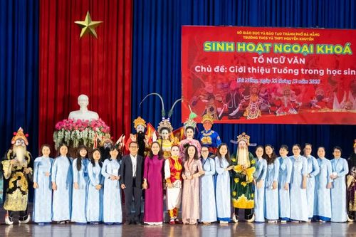 Từ lớp học Ngữ văn đến không gian văn hóa sống động