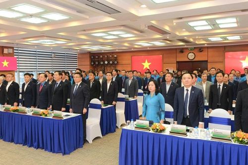 Giữ lửa truyền thống, xây dựng Công đoàn Petrovietnam vững mạnh