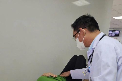 89 người ở TPHCM nghi ngộ độc khi ăn bánh mì tại cơ sở không phép