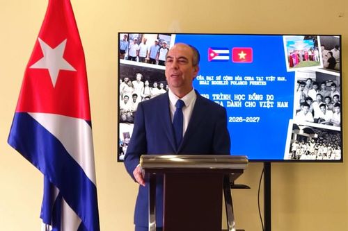 Cuba trao tặng 15 suất học bổng cho sinh viên Việt Nam