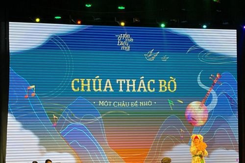 Chầu văn hòa nhịp cùng hơi thở hiện đại tại 'Hồn xưa - Điệu mới'