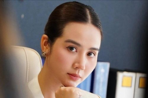 Bất ngờ về Huyền Lizzie