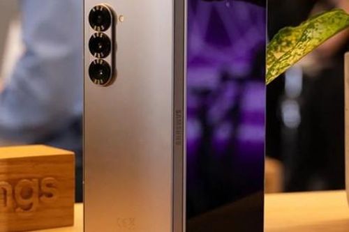 Samsung muốn ăn theo ý tưởng iPhone Fold?