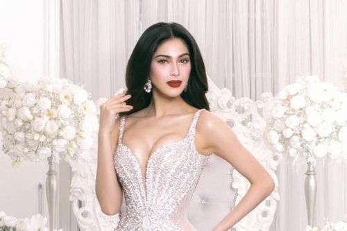 Á hậu Miss Cosmo nói gì về khoảnh khắc bị cho là 'không hài lòng danh hiệu'?