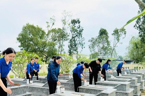 Tuổi trẻ Đà Nẵng tiếp lửa truyền thống qua chuỗi hoạt động tri ân