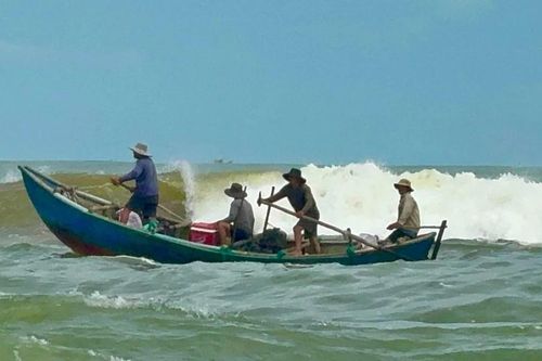 Mưu sinh bên miệng 'tử thần'