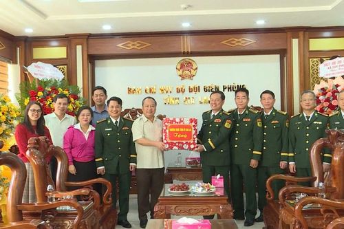 Phó Bí thư Tỉnh ủy Châu Ngọc Tuấn thăm, chúc mừng Ban Chỉ huy BĐBP tỉnh Gia Lai