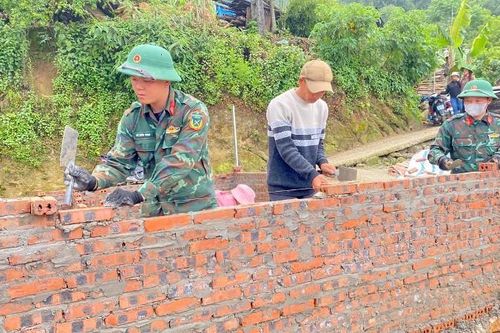Phát huy vai trò bộ đội ở cơ sở