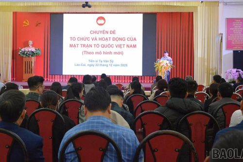 Lào Cai: Học tập, quán triệt nghị quyết và bồi dưỡng nghiệp vụ công tác mặt trận