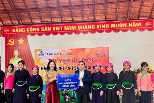 Năm 2025: Thư viện tỉnh Lào Cai bàn giao 50 tủ sách cộng đồng cho các xã vùng đồng bào dân tộc thiểu số và miền núi