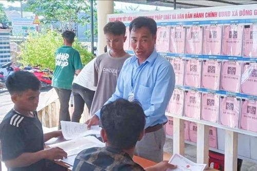 Cải cách hành chính vùng đồng bào DTTS ngày càng gần dân