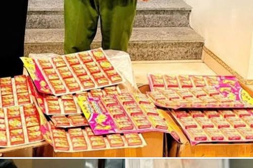 Hà Nội: Tạm giữ hai đối tượng buôn bán hơn 33kg pháo nổ