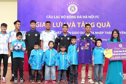 Hà Nội FC chung tay vì giáo dục hòa nhập Thái Nguyên